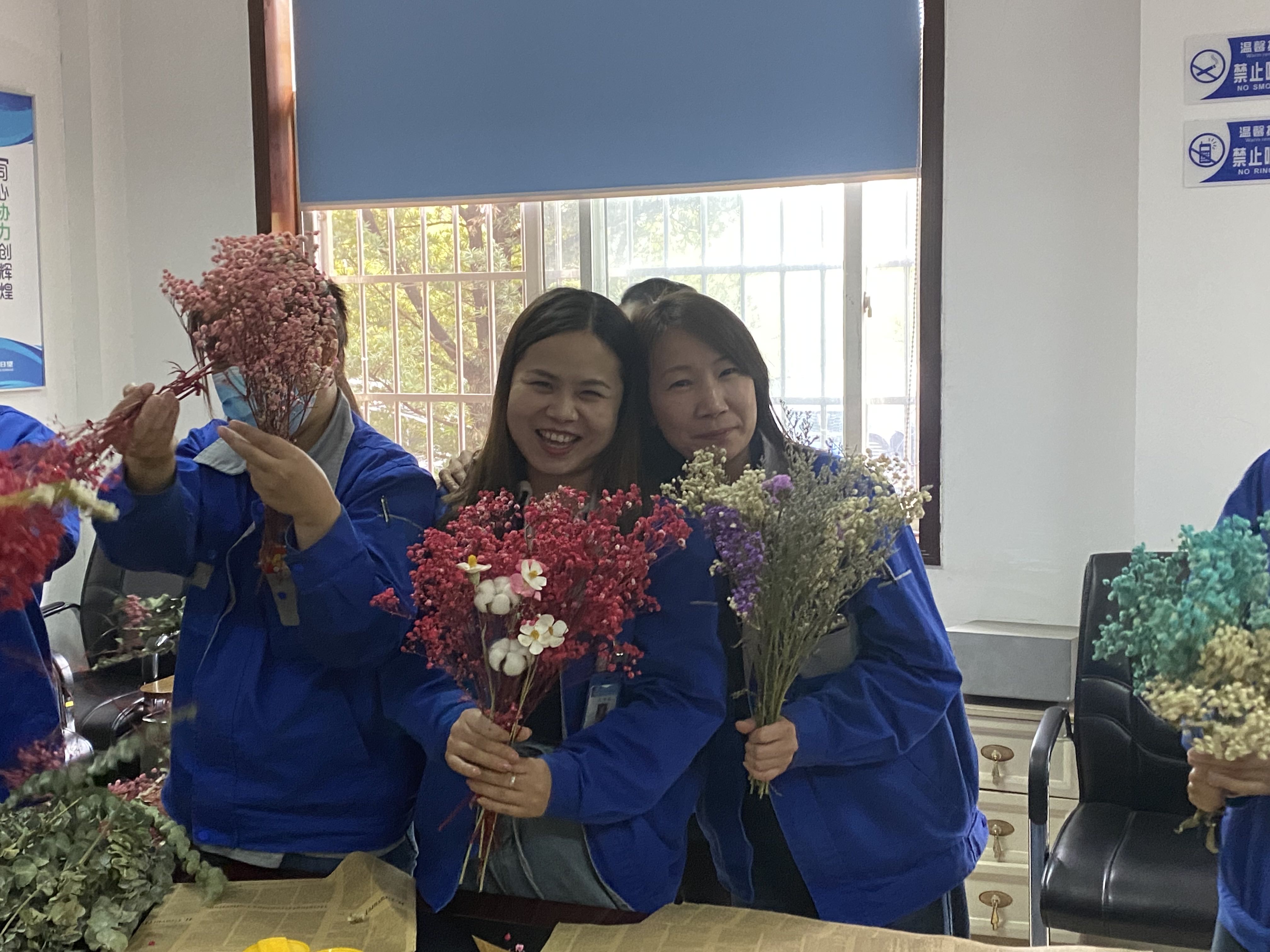 荷兰vs波兰,赛事平台
,宏明日望,株洲电子科技,湖南电容器,株洲电容器,电容器